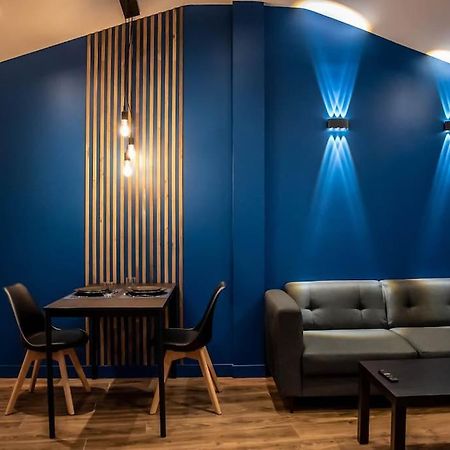 Apartamento Blue Night - Jacuzzi - Bord De Seine Corbeil-Essonnes Exterior foto
