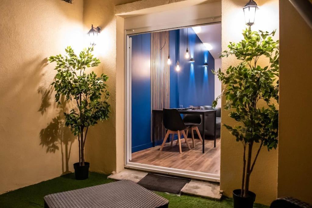 Apartamento Blue Night - Jacuzzi - Bord De Seine Corbeil-Essonnes Exterior foto